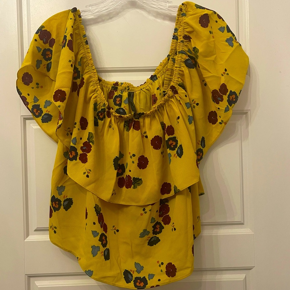 Zara Woman’s Yellow Floral Off Shoulder Blouse / Top Size: Medium Preloved